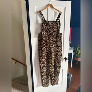 Lucy & Yak Original Corduroy Dungarees in leopard